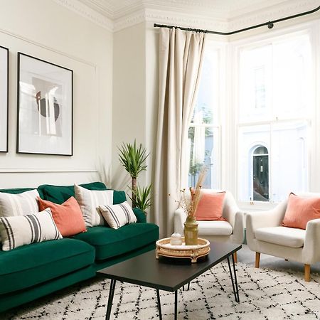 New Luxury For 2024 - Central Plymouth House - Sleeps 10 - Access To Plymouth Town - Close To The Barbican - Pets Welcome - Parking Available - By Luxe Living By Sophia Екстериор снимка